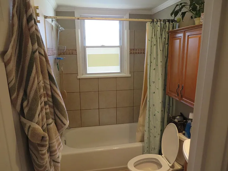 314 Crest Dr — Photo 5