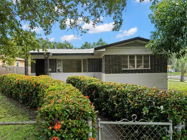 1230 22nd Ave S, Saint Petersburg, FL 33705