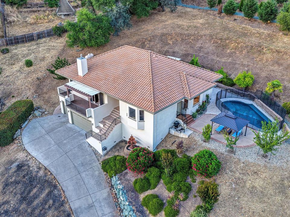1st image of 623 Taraya Ct