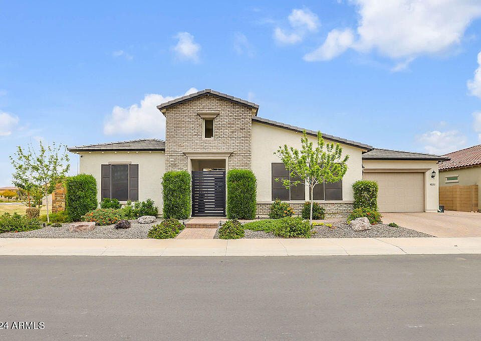 1st image of 4051 S EMERALD Drive
