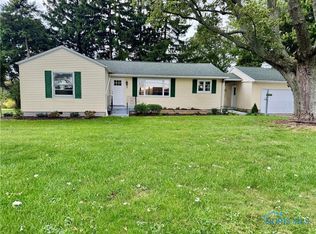 2965 McCutchenville Rd, Fostoria, OH 44830