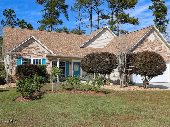 107 Bristle Cone Court, Hampstead, NC 28443