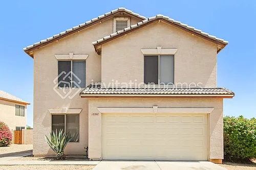 10307 W Denton Ln Photo 1