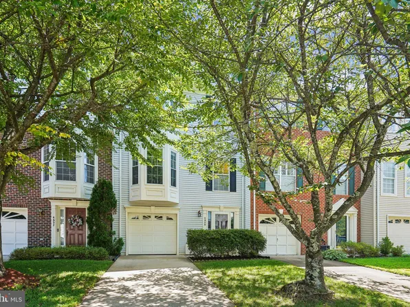 4659 Buckhorn Rdg, Fairfax, VA 22030