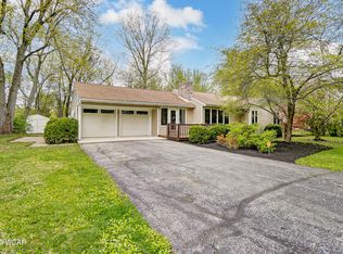 1335 N Stevick Rd, Lima, OH 45807