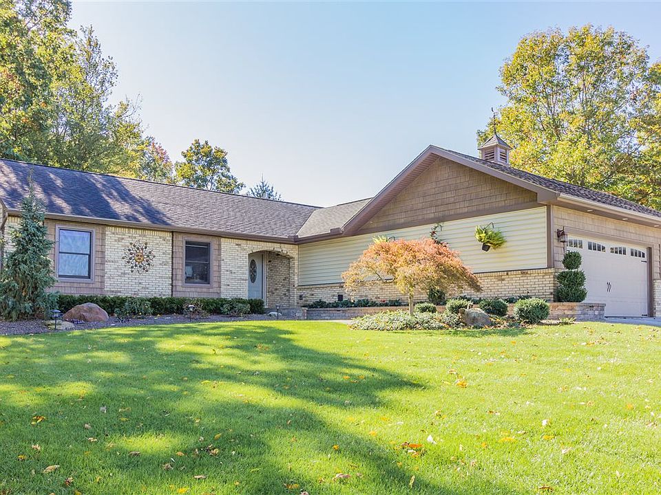 1st image of 30742 Artesian Dr