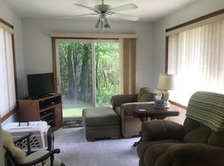 332 Woodside Cir, Cadillac, MI 49601