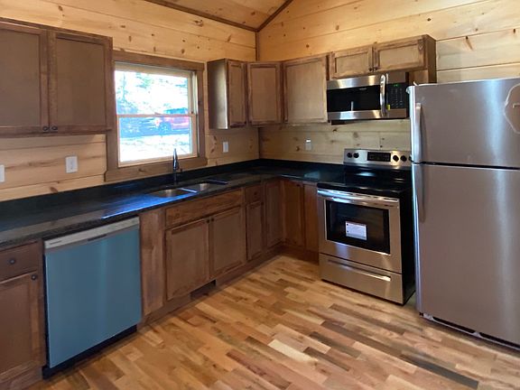 4th image of 108 Hideaway Trl