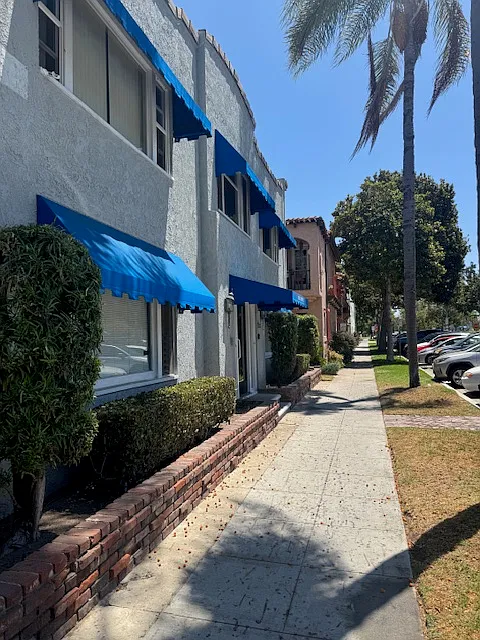 1 bed, 850 sqft, $2,350 — Photo 2