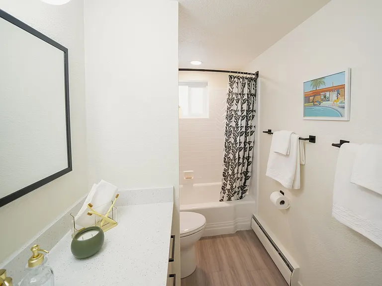Valli Hi Apartments — Photo 32