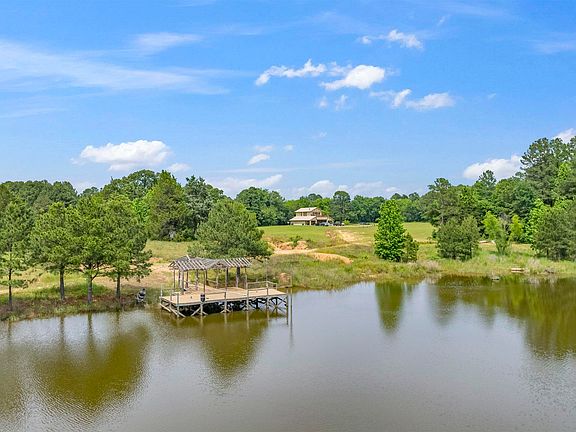3rd image of 703 County Road 1124