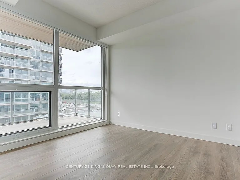 25 McMahon Dr #601 — Photo 35
