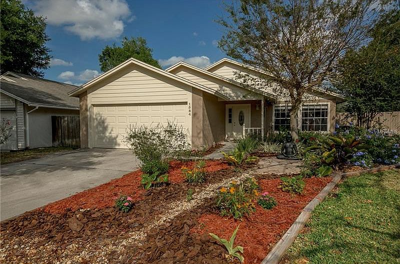 1st image of 1584 Lawndale Cir