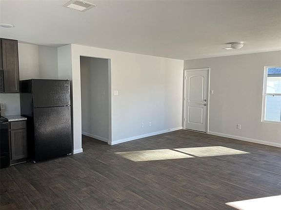 4th image of 15110 Sorrento Bay Cir