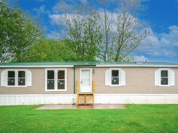 110 NW Lebanon Rd #91, Dalton, OH 44618