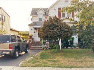 78 Forest Ave, Hawthorne, NJ 07506