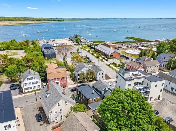 90 Water St #A, Newburyport, MA 01950