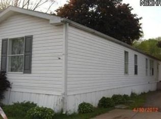 237 Wind Chaser Ln SE, New Philadelphia, OH 44663