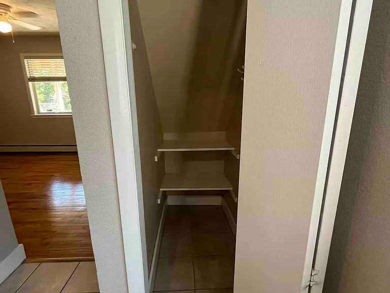 3917 Navajo St — Photo 6