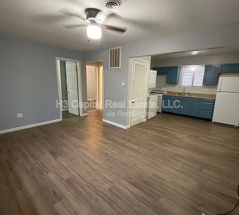 2nd image of 208 W Thomas St