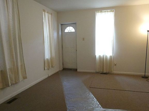 5th image of 421 N 32nd St Unit A