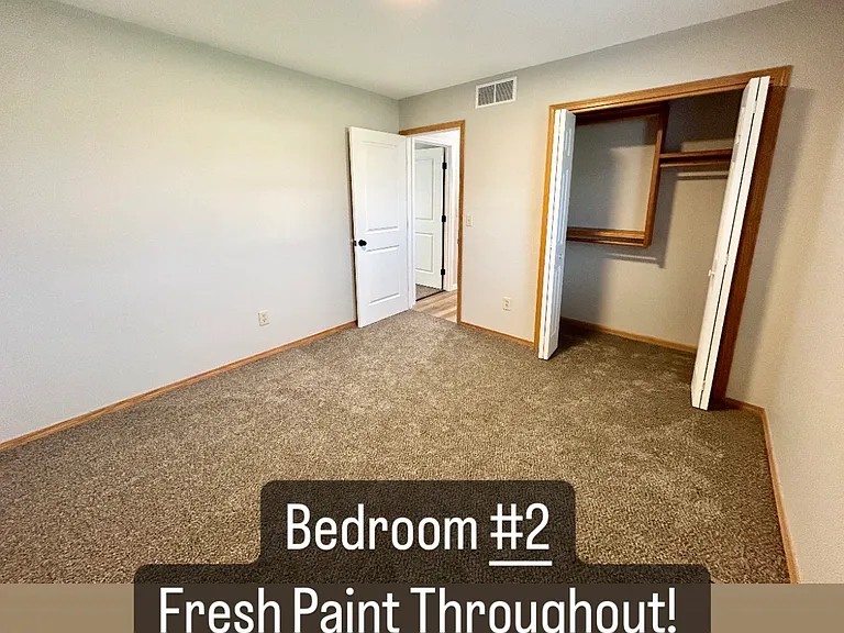 108 N Heather Ln — Photo 13