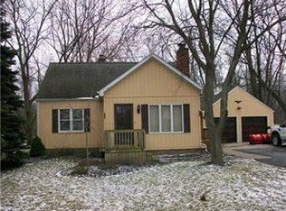 870 Upper Mountain Rd, Lewiston, NY 14092