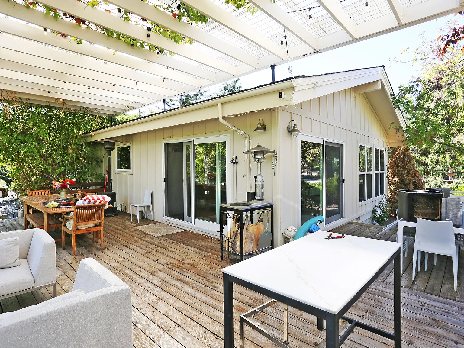 4 bed, $12,800 — Photo 3
