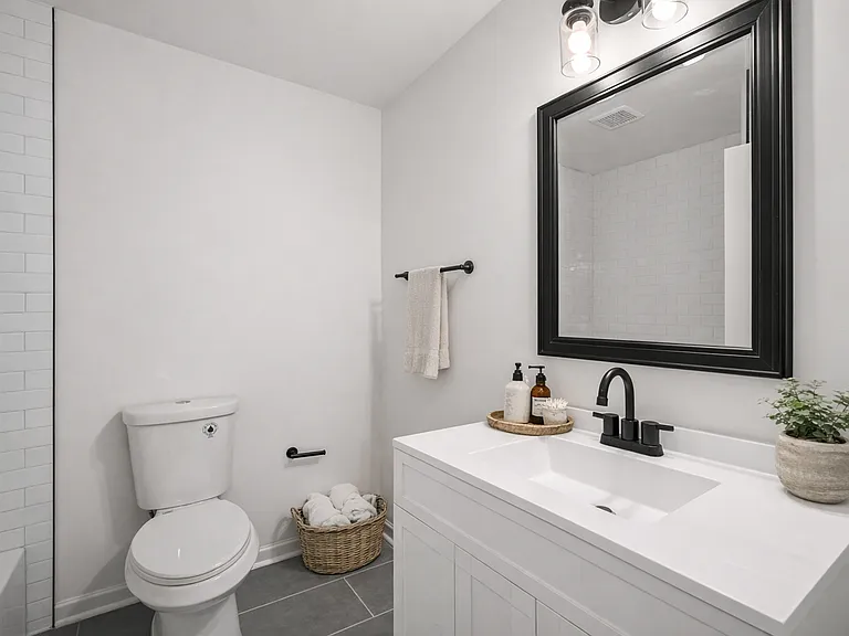 Highland Commons — Photo 18