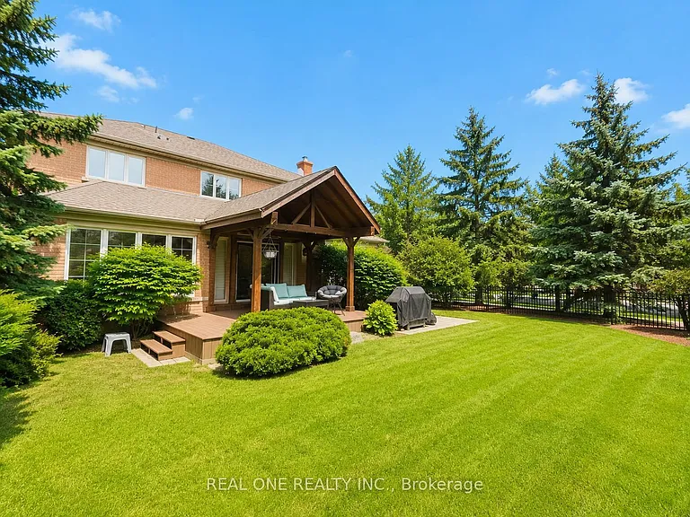 2361 Silverwood Dr — Photo 32