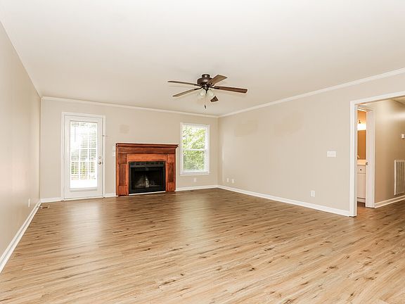 5th image of 2409 Racquet Club Dr