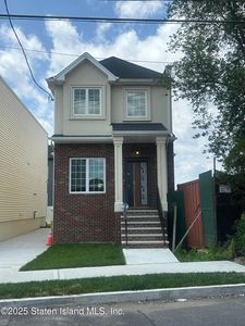 136 Union Ave, Staten Island, NY, 10303