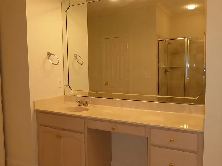 1040 Cole Cir — Photo 17