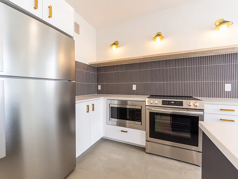 434 Santa Fe Dr #302 — Photo 9