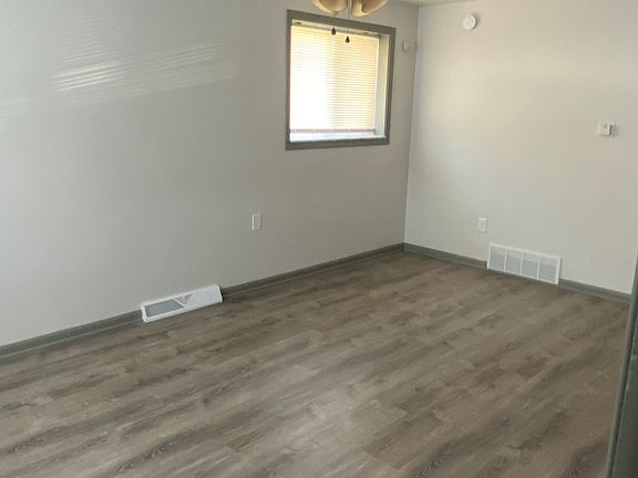 3rd image of 518 George St APT 2
