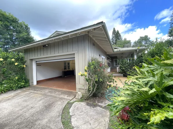 240 Aulii Dr, Makawao, HI 96768