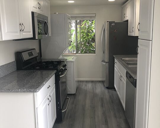 4th image of 807 N Alfred St