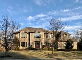 30 E Cavalry Dr, New City, NY 10956