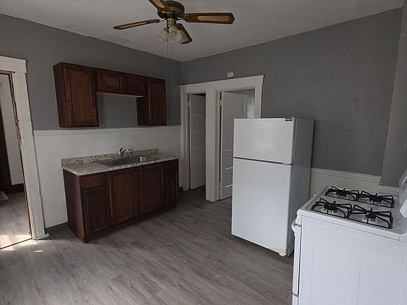 4th image of 3736 W 13th St APT 3