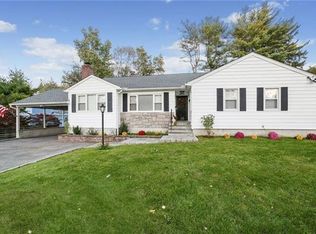 7 Tennyson St, Hartsdale, NY 10530