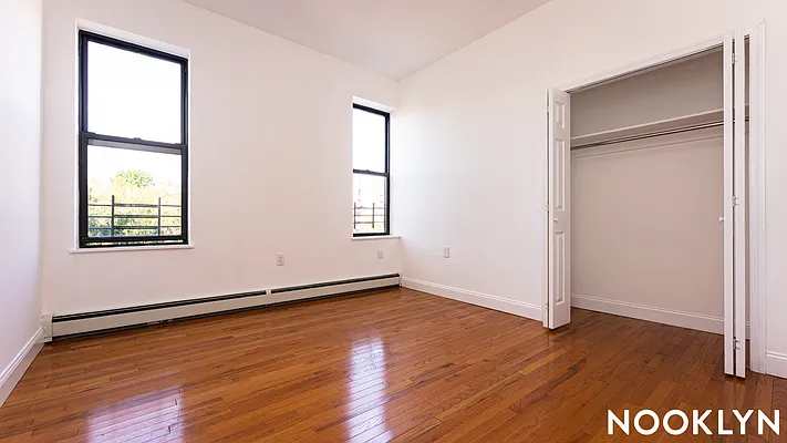 Rented by Nooklyn NYC LLC | media 8