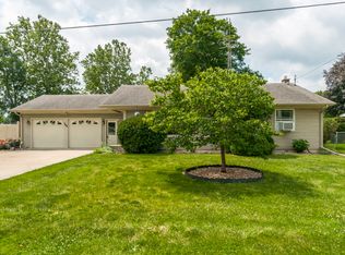 704 Taylor St, Sandwich, IL 60548