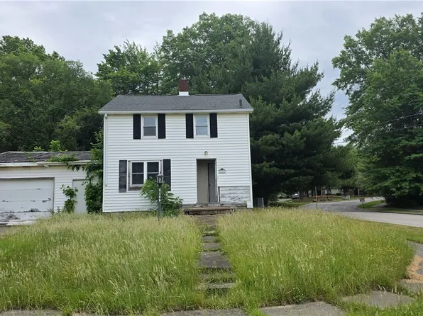 2143 Central Parkway Ave SE, Warren, OH 44484