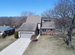 616 Madison St, Burlington, WI 53105