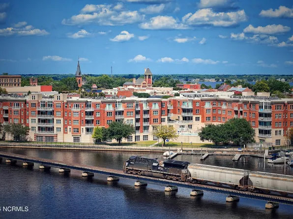 435 Sky Sail Boulevard, New Bern, NC 28560