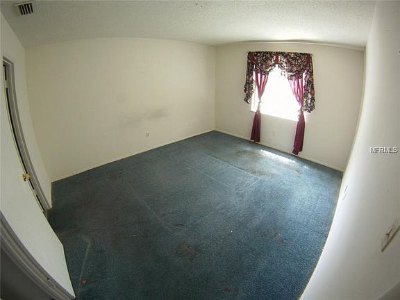 4th image of 7210 N Manhattan Ave APT 822