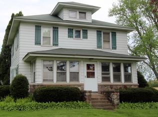 2318A Greenwood Rd, Bull Valley, IL 60098