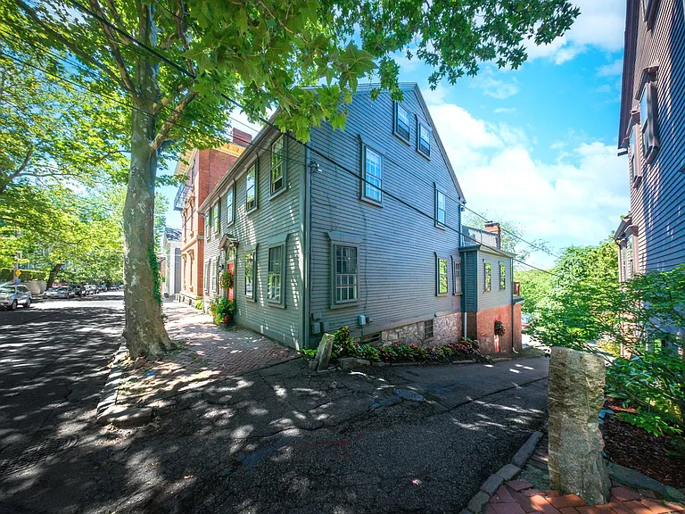 106 Benefit St — Photo 2
