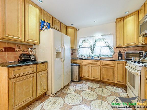5th image of 1478 E 86th St