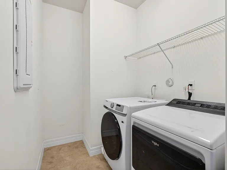 4651 Pinehurst Trl E — Photo 29